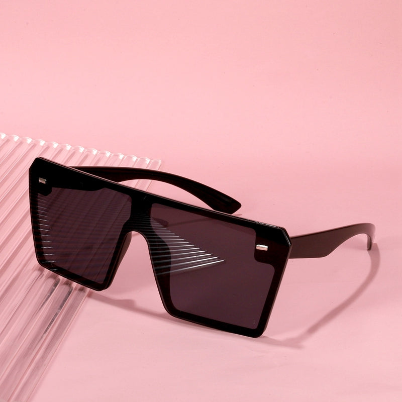 Cydays Square Oversized Frame Sunglasses As Gift 2024, Trendy Oversized Frame for Women & Men Accessories, Non-Polarized and Durable for 100% UV Protection Shades  CD1003