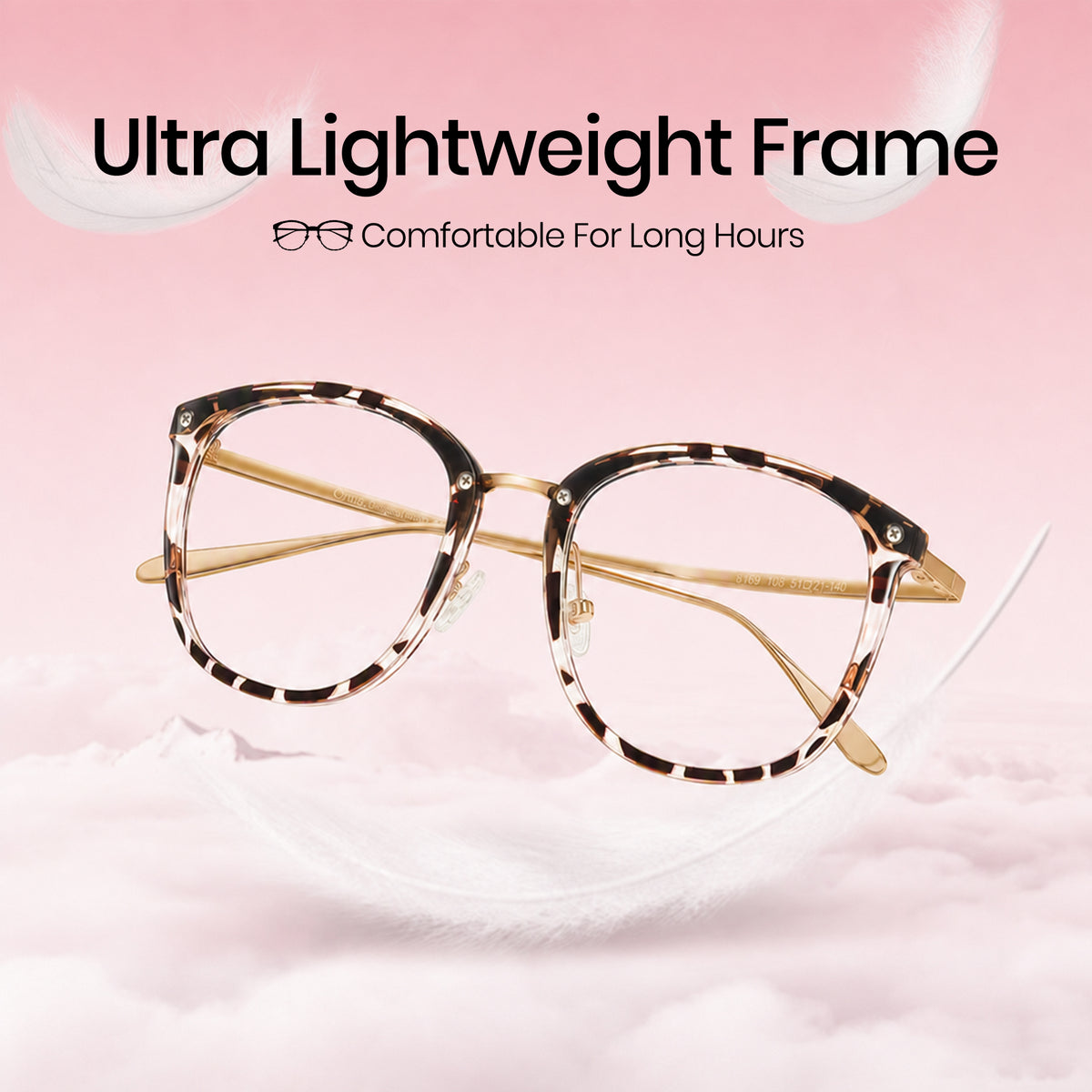 Oversized square eyeglasses with a tortoiseshell patterned acetate frame and gold metal temples, shown floating on a pink background with text reading 'Ultra Lightweight Frame' and 'Comfortable For Long Hours'. Immagine principale del prodotto