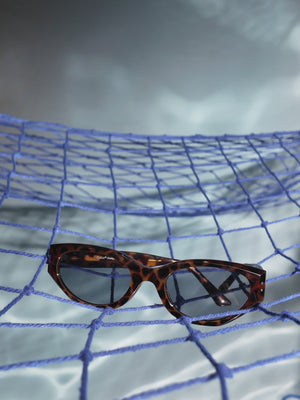 Non-Polarized Cat Eye Sunglasses - 1349