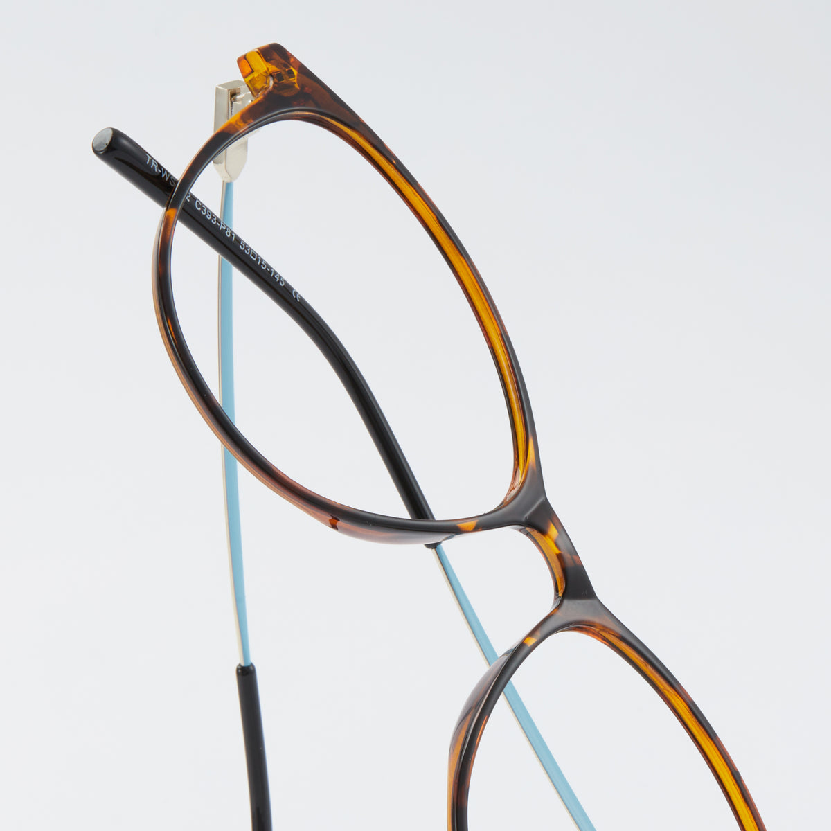Bella 8128